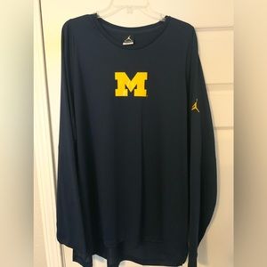 Nike Jordan Michigan long sleeve shirt